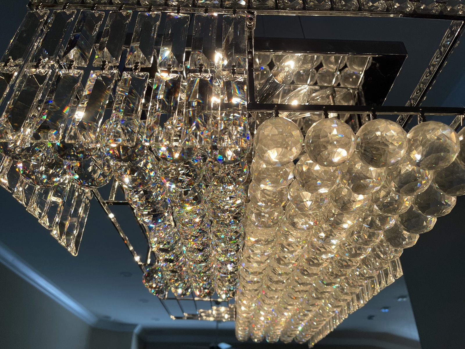 Crystal detail during service
