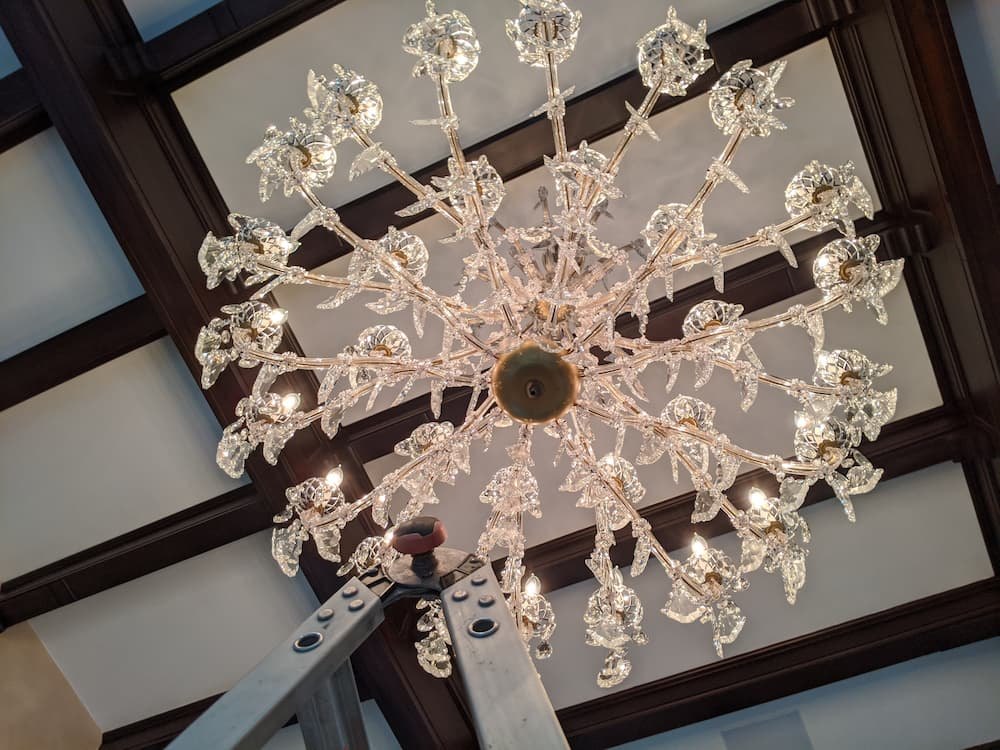 Chandelier services in West Palm Beach, Florida